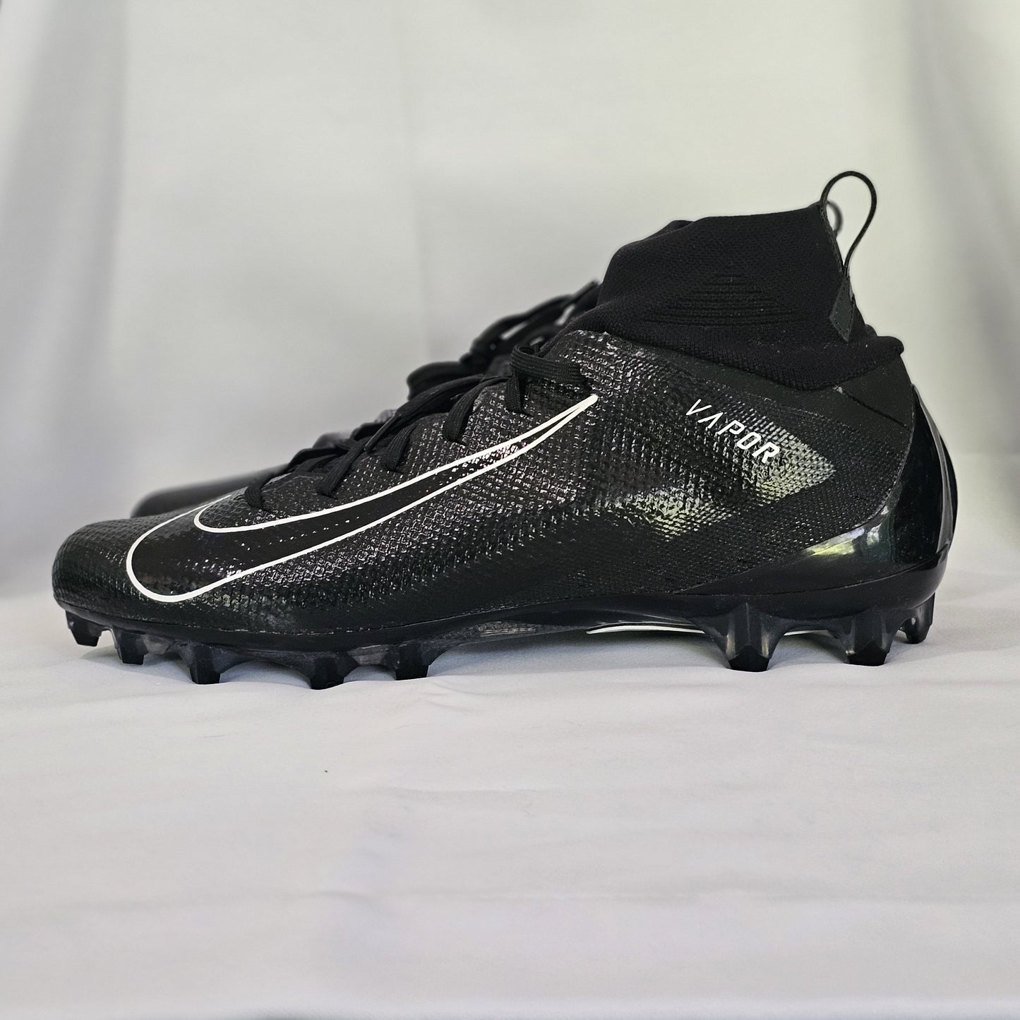 Nike Vapor Untouchable Pro 3 Mid Black Football Cleats in Box