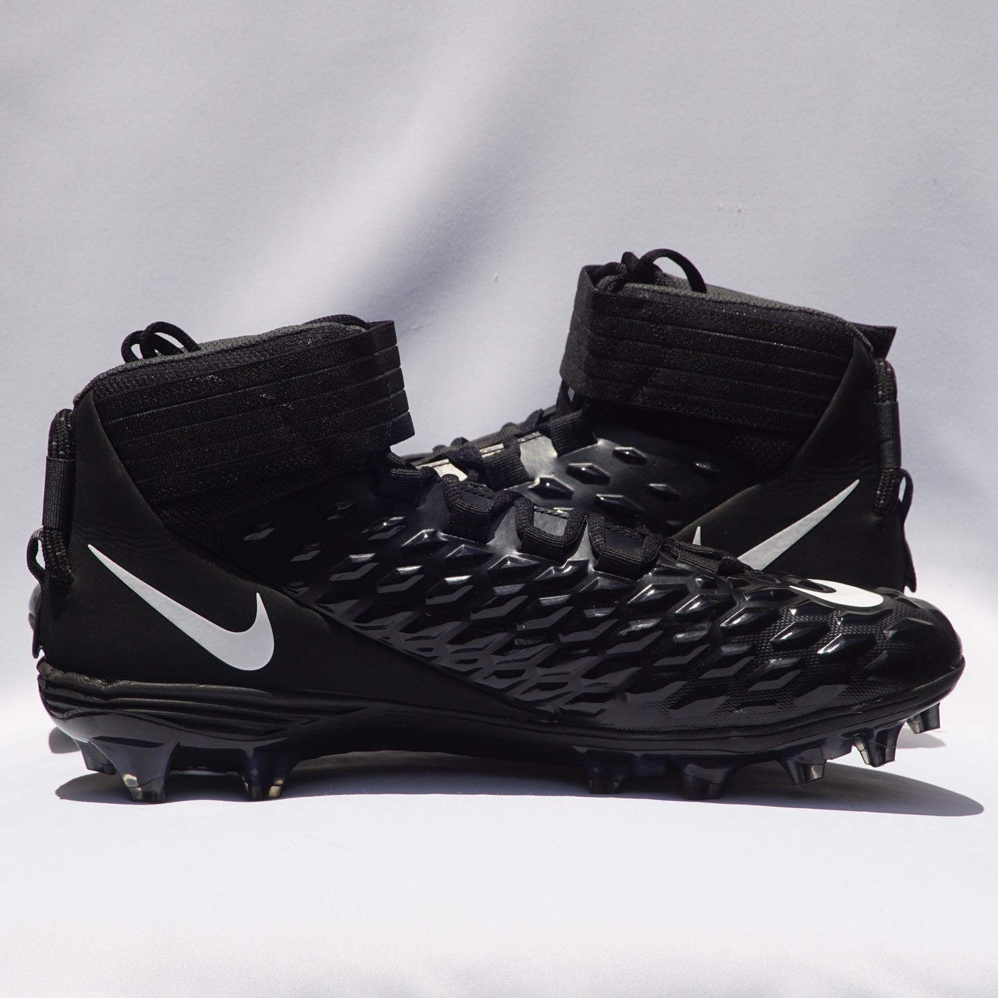 Nike Force Savage Pro 2 Mid Black/White Football Cleats
